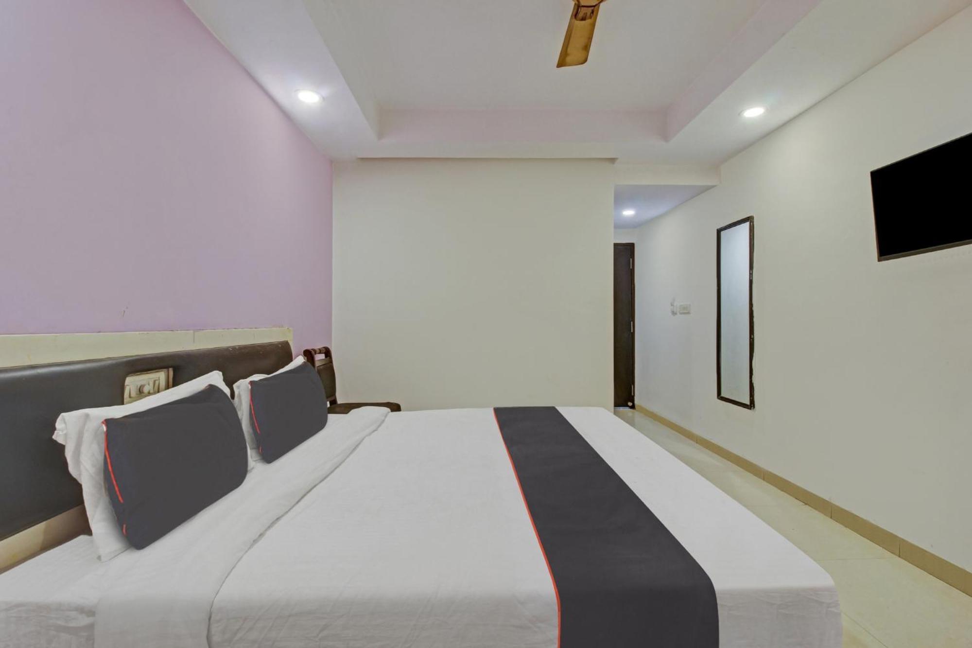 Collection O Sai Krupa Hotell Hyderabad Exteriör bild