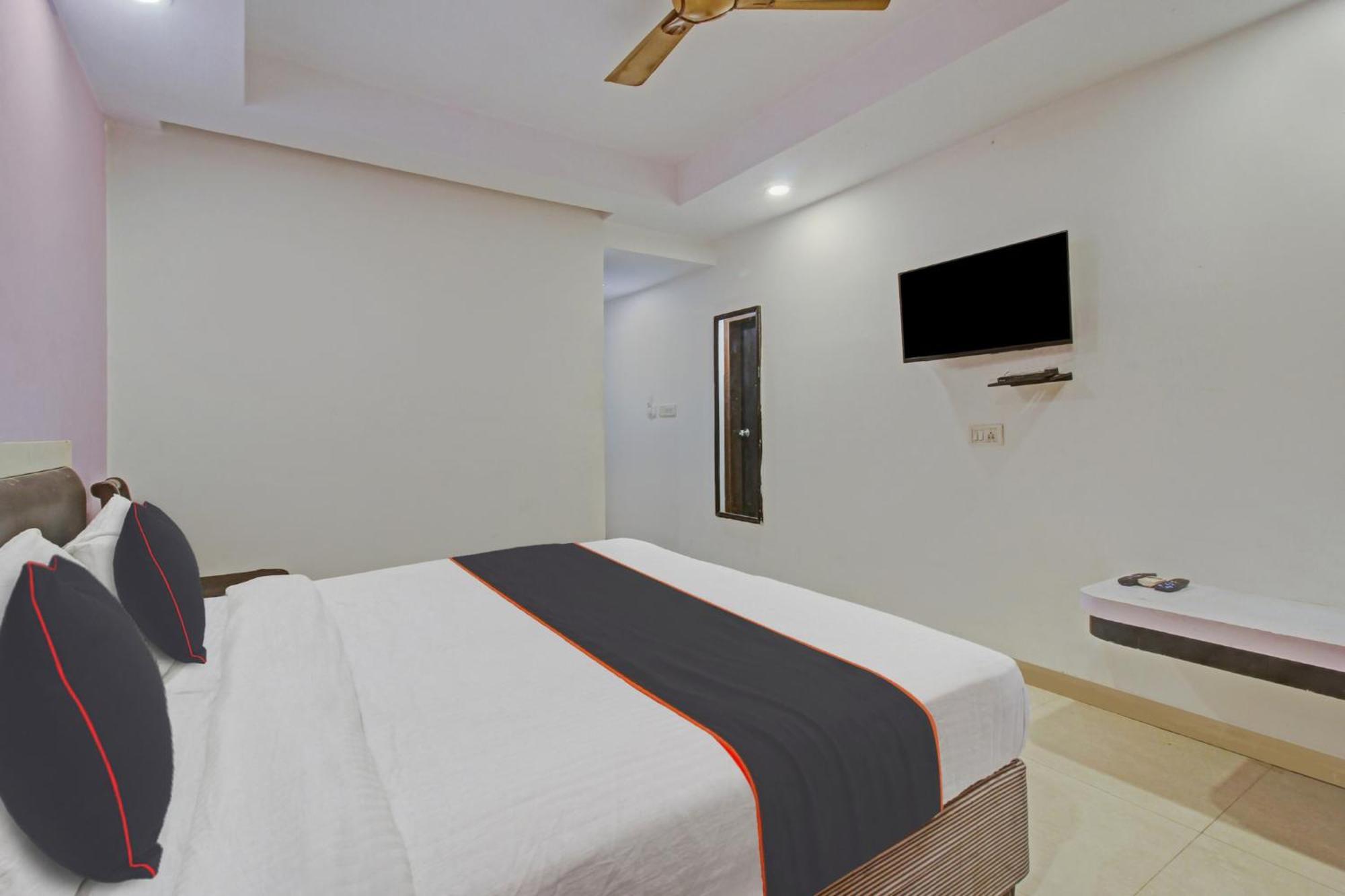 Collection O Sai Krupa Hotell Hyderabad Exteriör bild