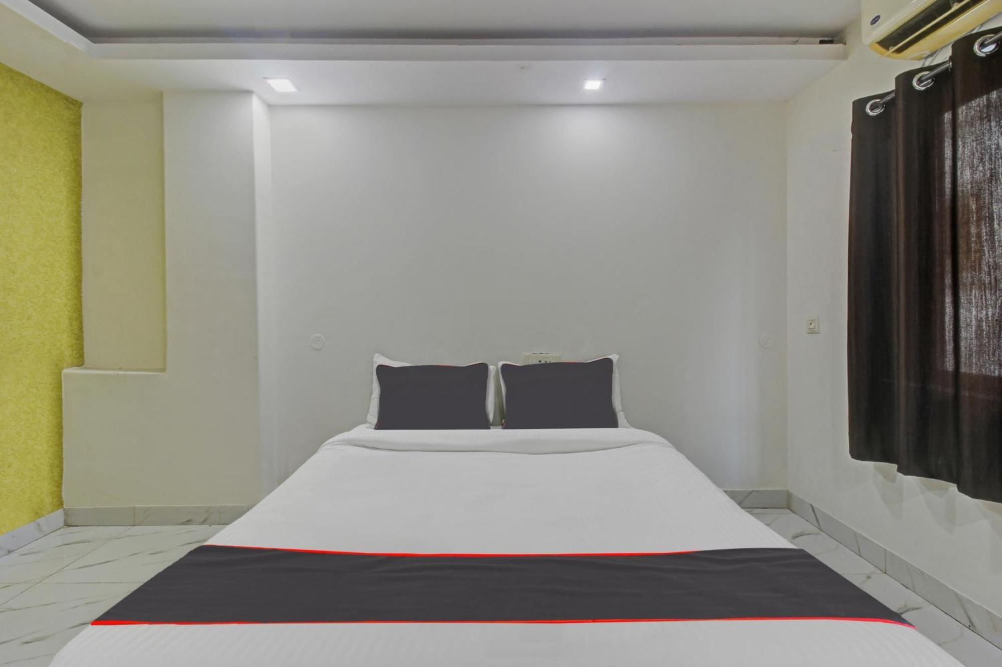 Collection O Sai Krupa Hotell Hyderabad Exteriör bild